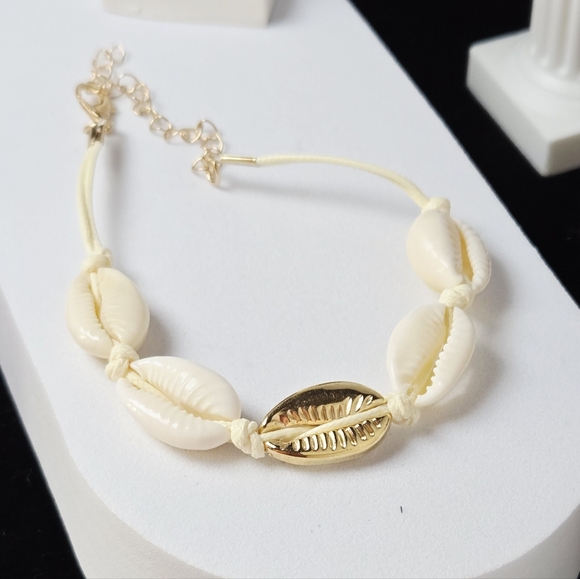 Cowrie Shell Anklet Bracelet Gold Accent Adjustable Rope Cruise Beach Vacation - Picture 3 of 4